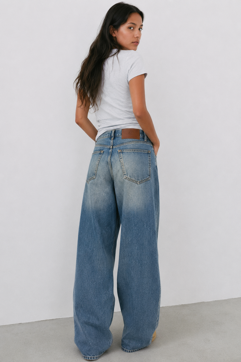 Pull & Bear Baggy Jeans